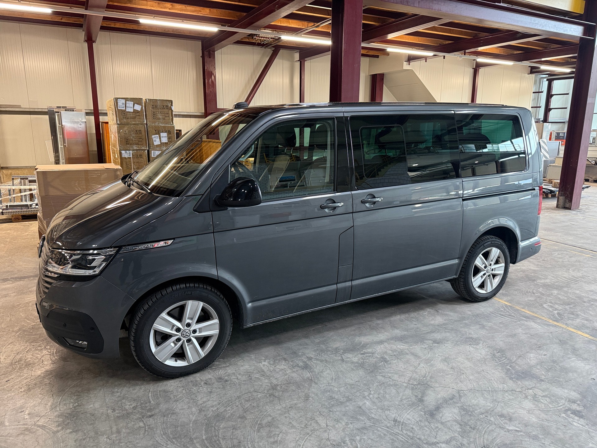 VW T6 Multivan Comfort-image-0