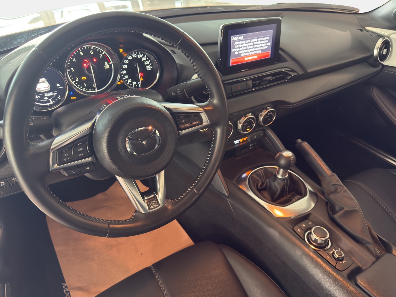 MAZDA MX-5 RF 1.5/132 Revolution-image-10
