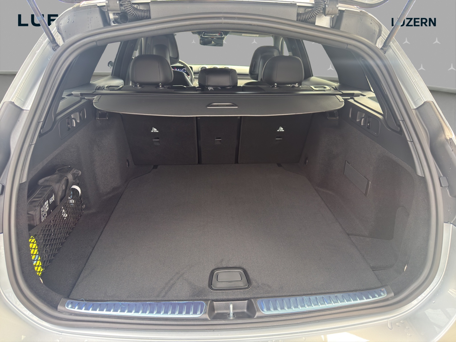 MERCEDES-BENZ C 220 d T 4 Matic Swiss Star-image-13