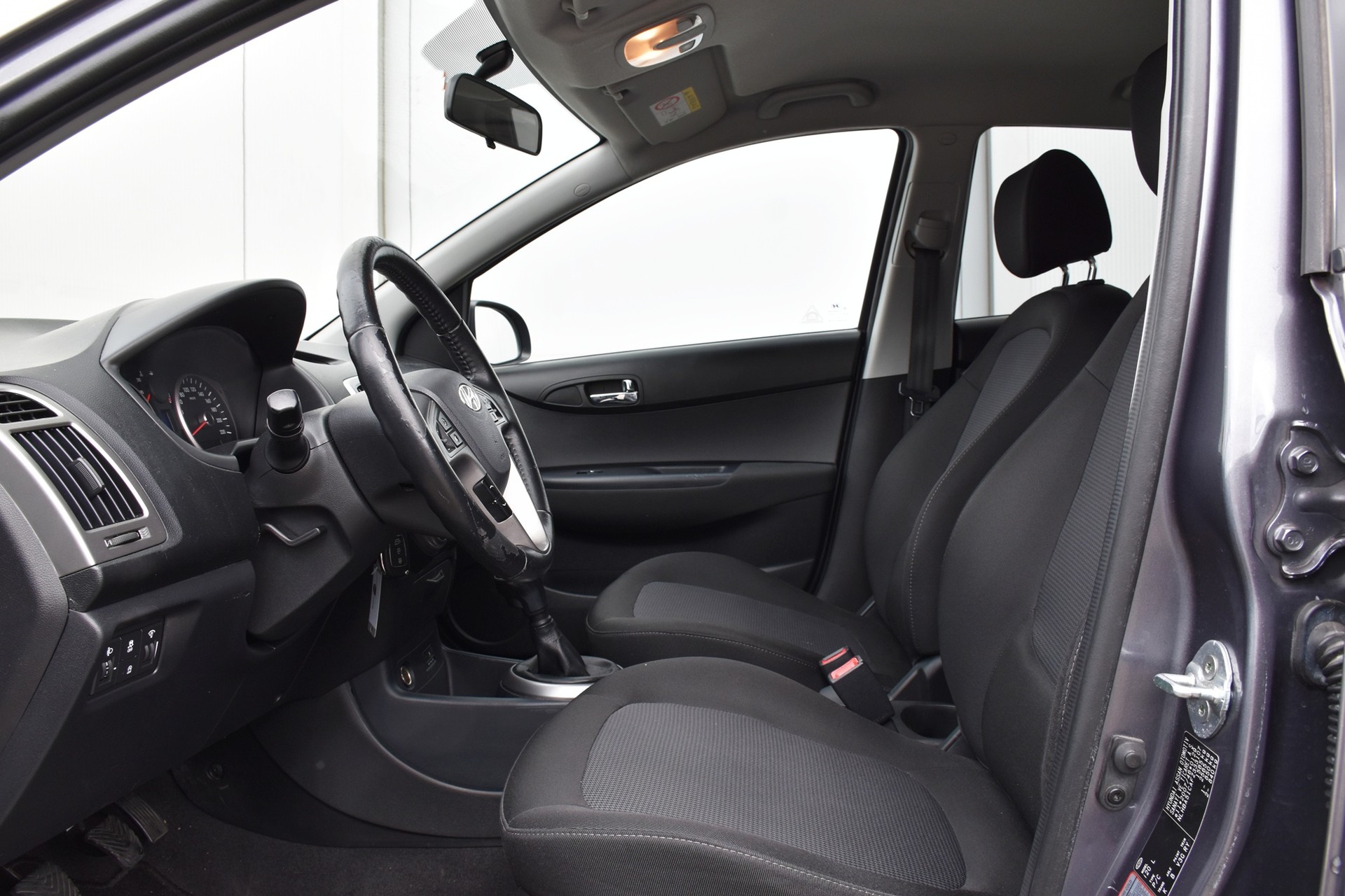 HYUNDAI i20 1.4 GO!-image-5
