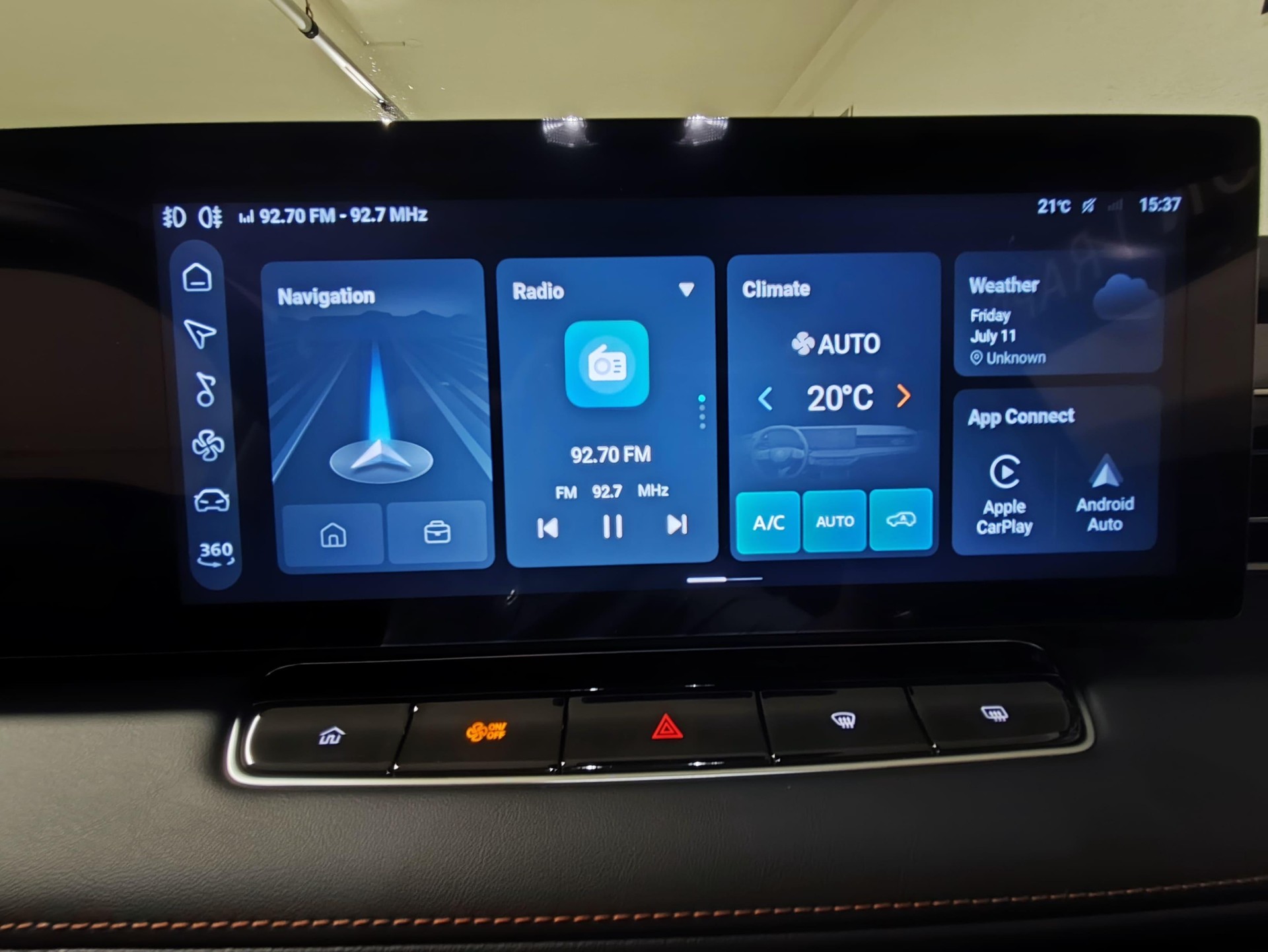 MG HS 1.5 PHEV Luxury-image-8