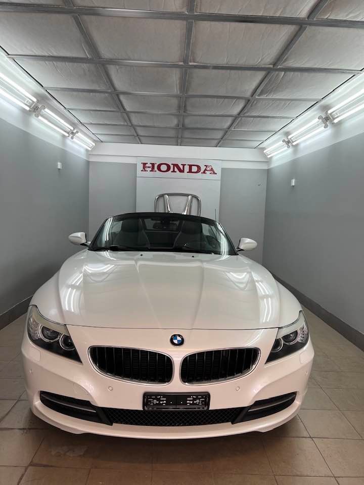 BMW Z4 sDrive20i Steptronic-image-1