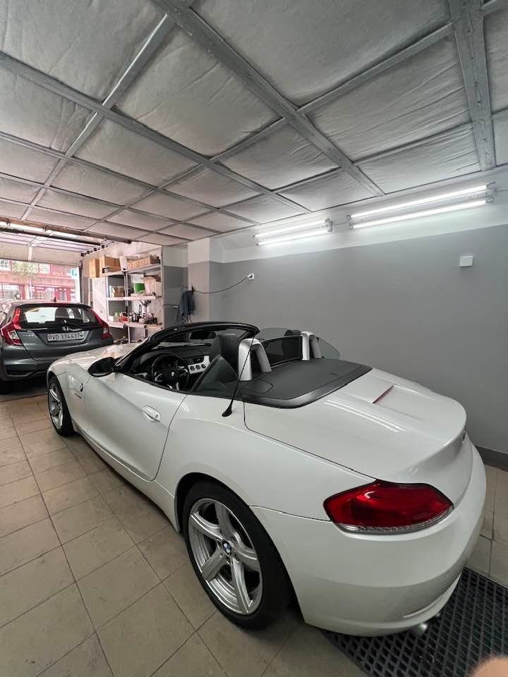 BMW Z4 sDrive20i Steptronic-image-15