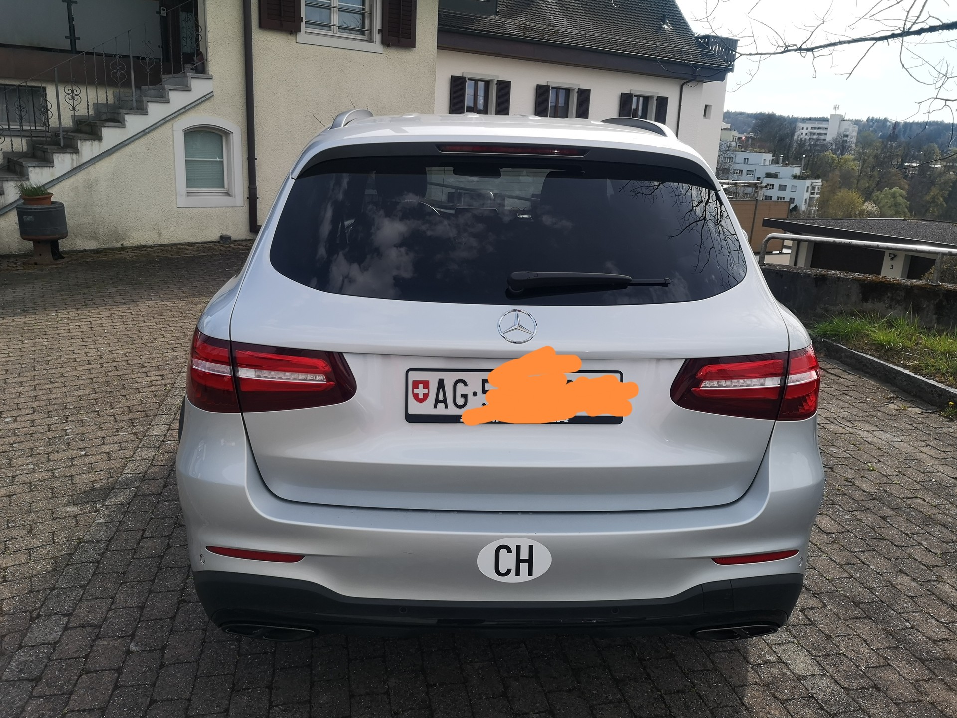 MERCEDES-BENZ GLC 43 AMG 4Matic 9G-Tronic-image-4