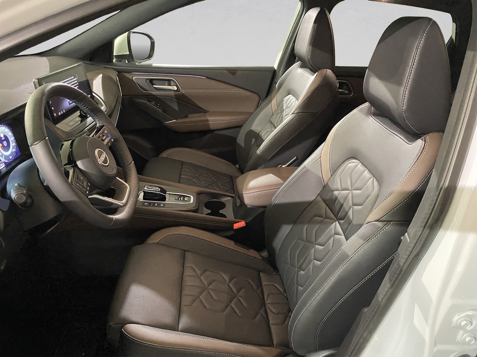 NISSAN Qashqai 1.5 VC-T e-Power Tekna-image-5