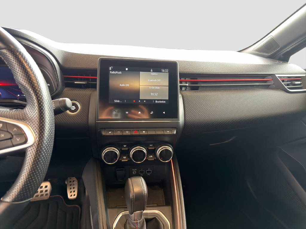 RENAULT Clio 1.6 E-Tech R.S. Line-image-9