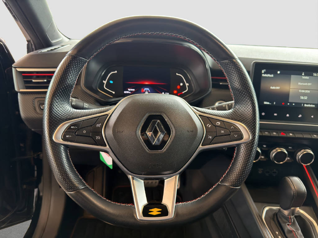 RENAULT Clio 1.6 E-Tech R.S. Line-image-8