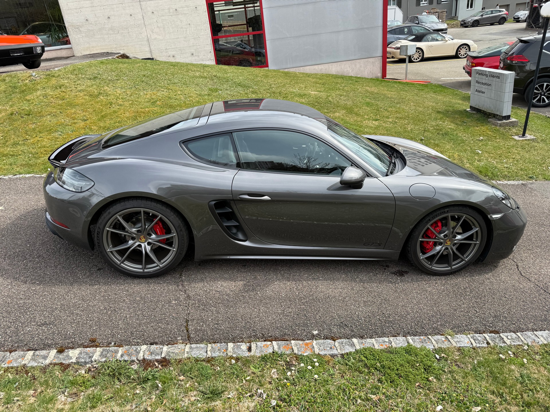 PORSCHE 718 Cayman GTS 2.5-image-5