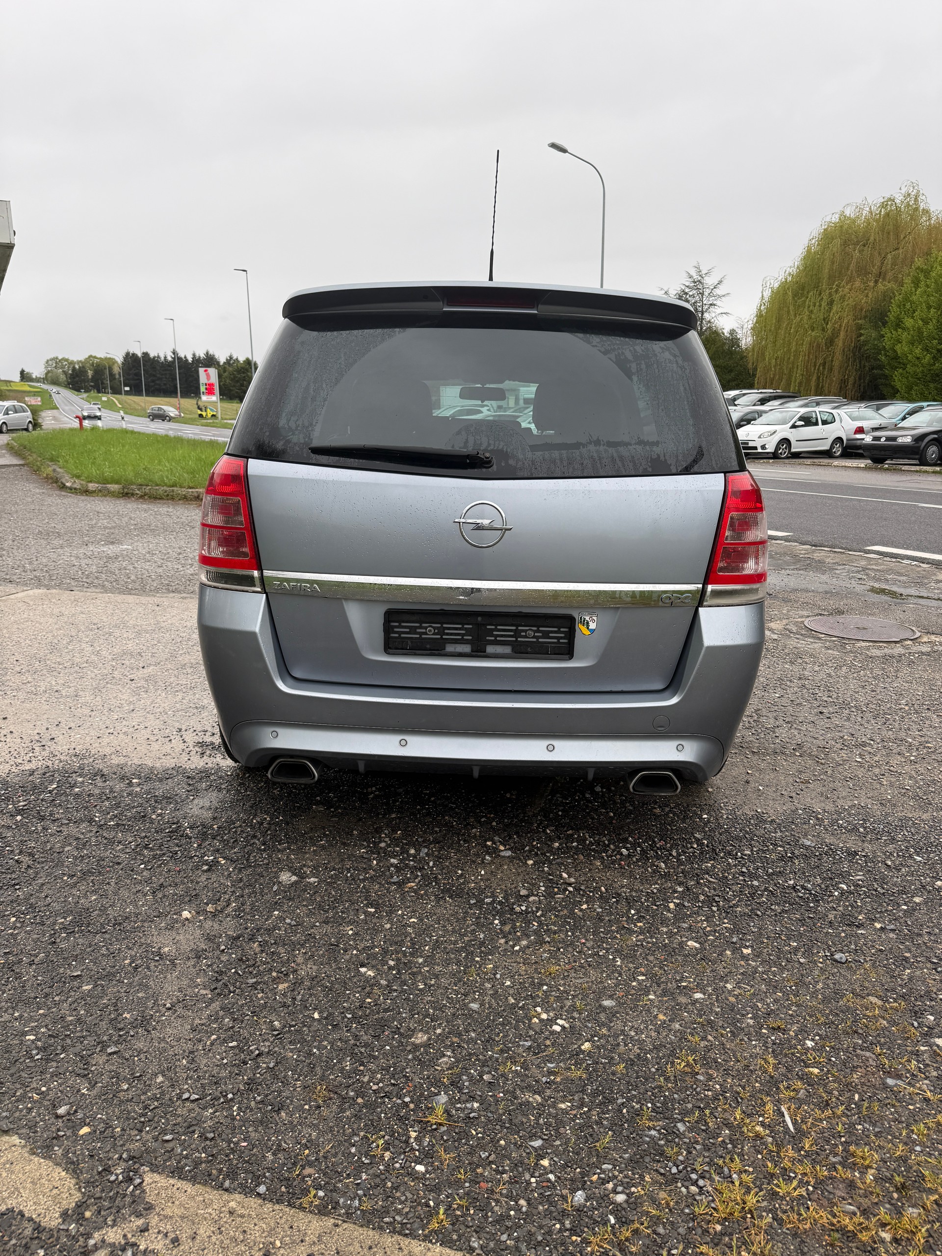 OPEL Zafira 2.0i 16V Turbo OPC-image-3
