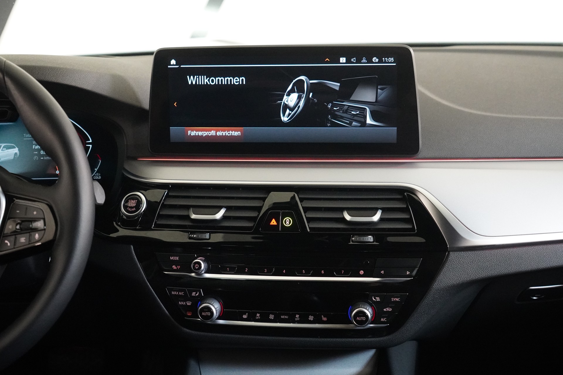 BMW 530d xDrive 48V Touring Steptronic-image-18