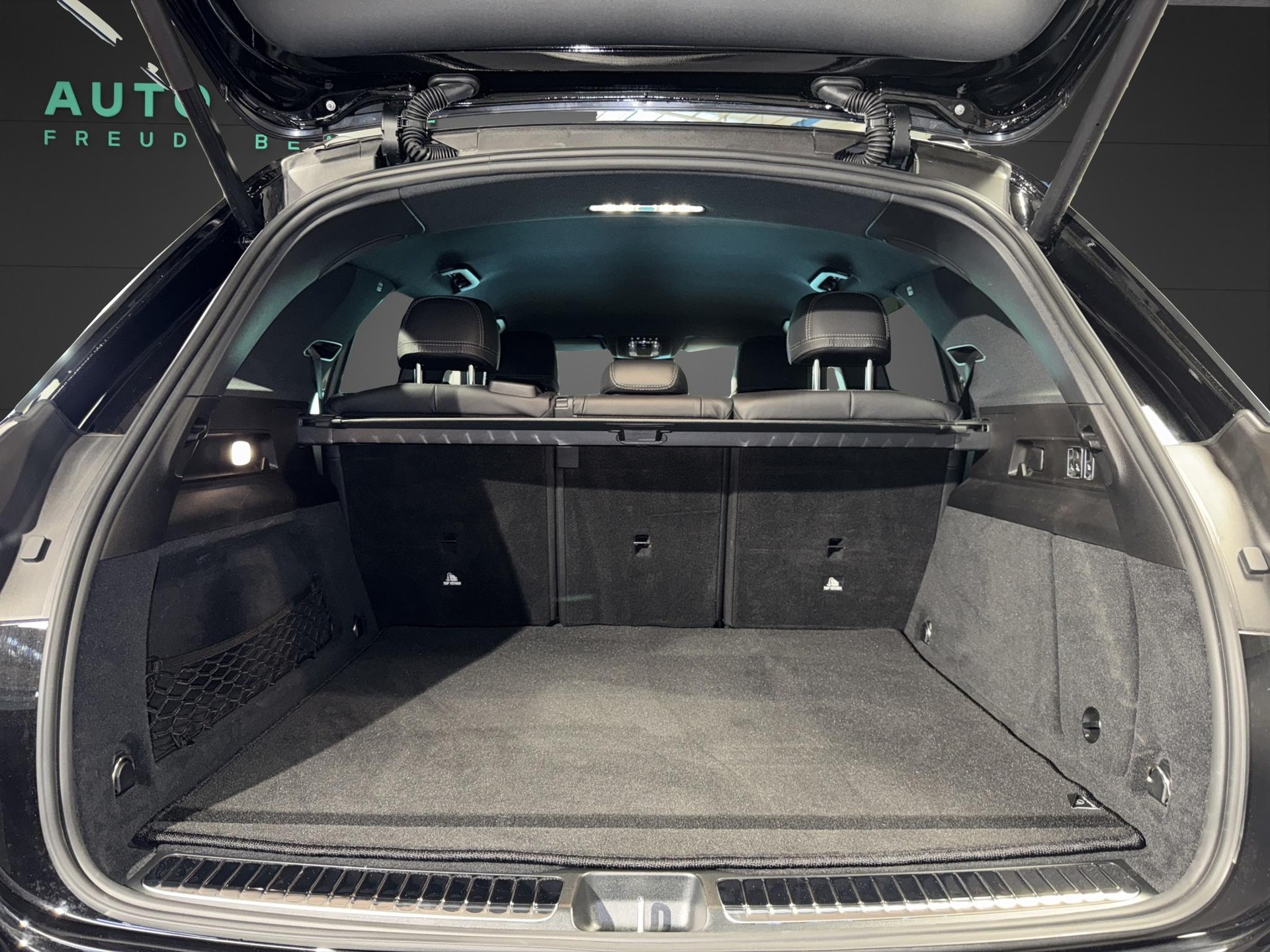 MERCEDES-BENZ GLE 450 4matic-image-12