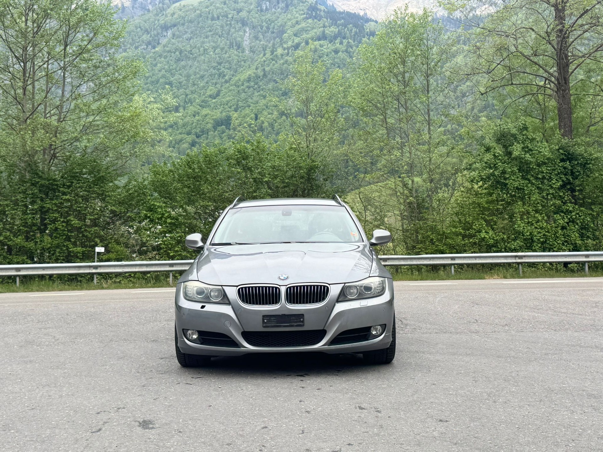 BMW 325i xDrive Touring more4you-image-0