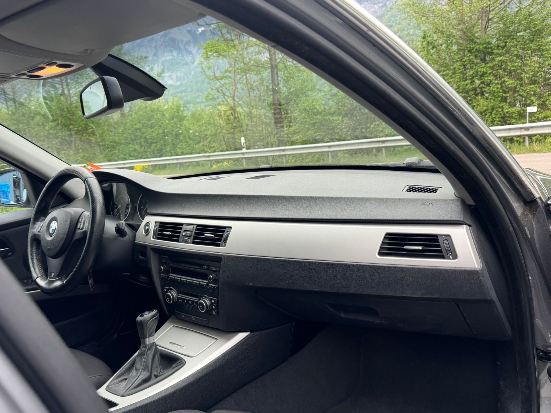 BMW 325i xDrive Touring more4you-image-4