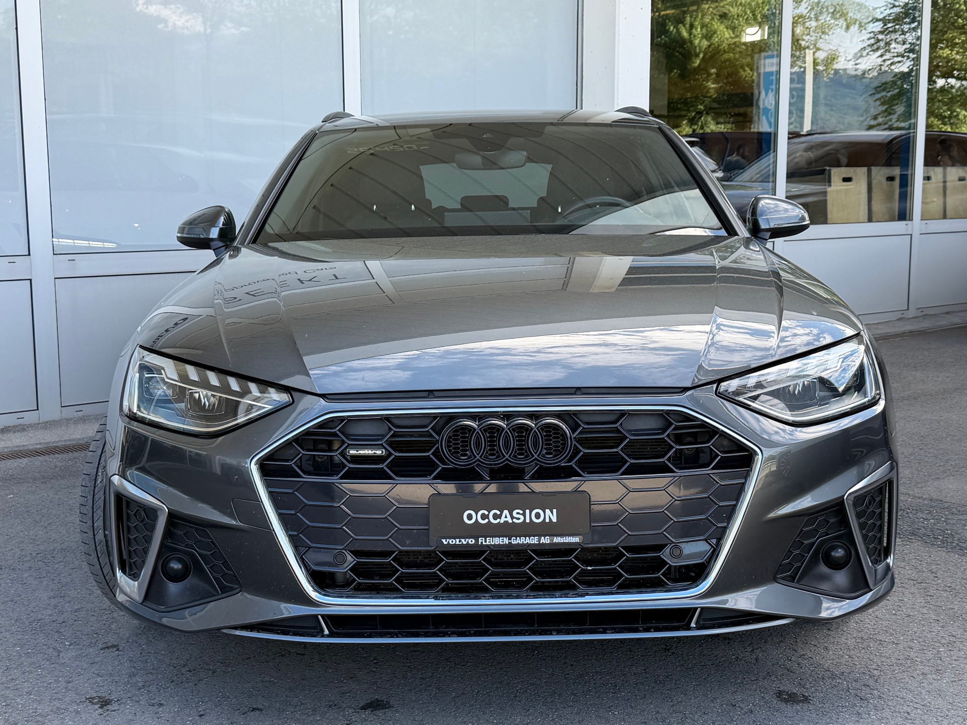 AUDI A4 Avant 40 TDI S line quattro S-tronic-image-22