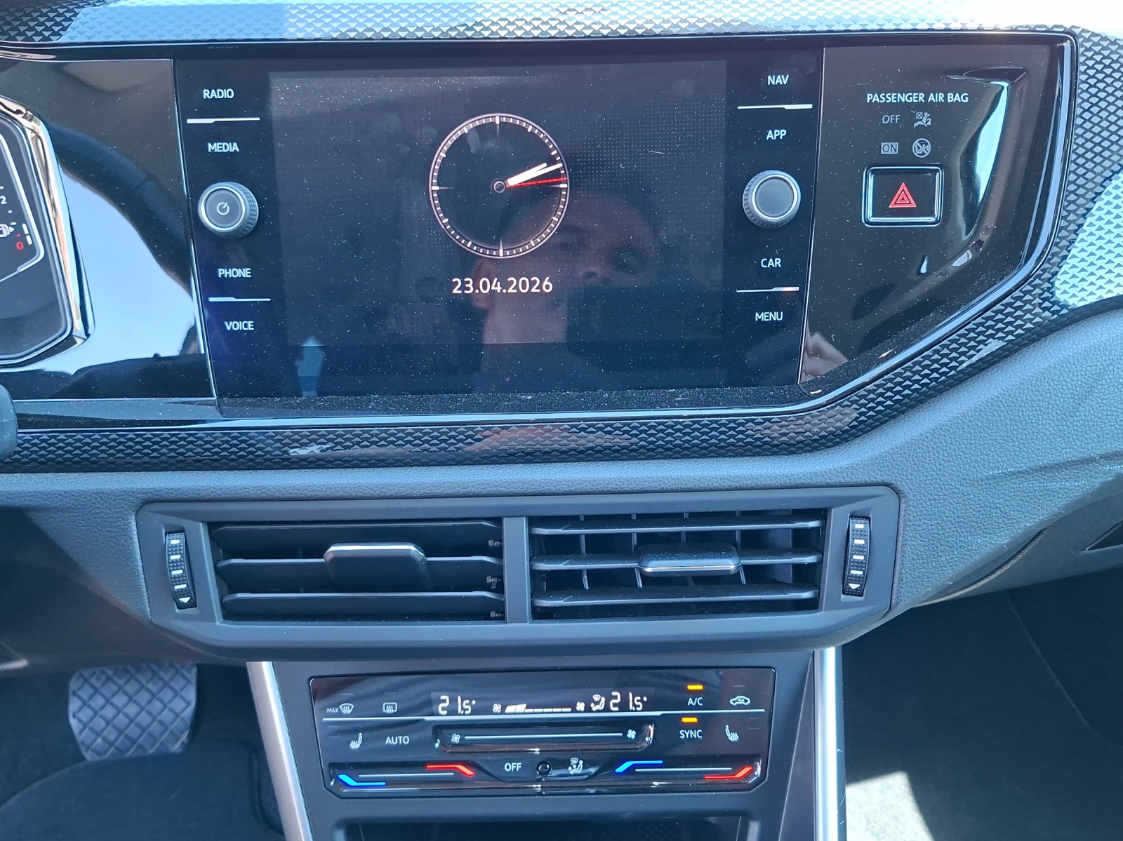 VW Taigo 1.0 TSI Life DSG-image-10