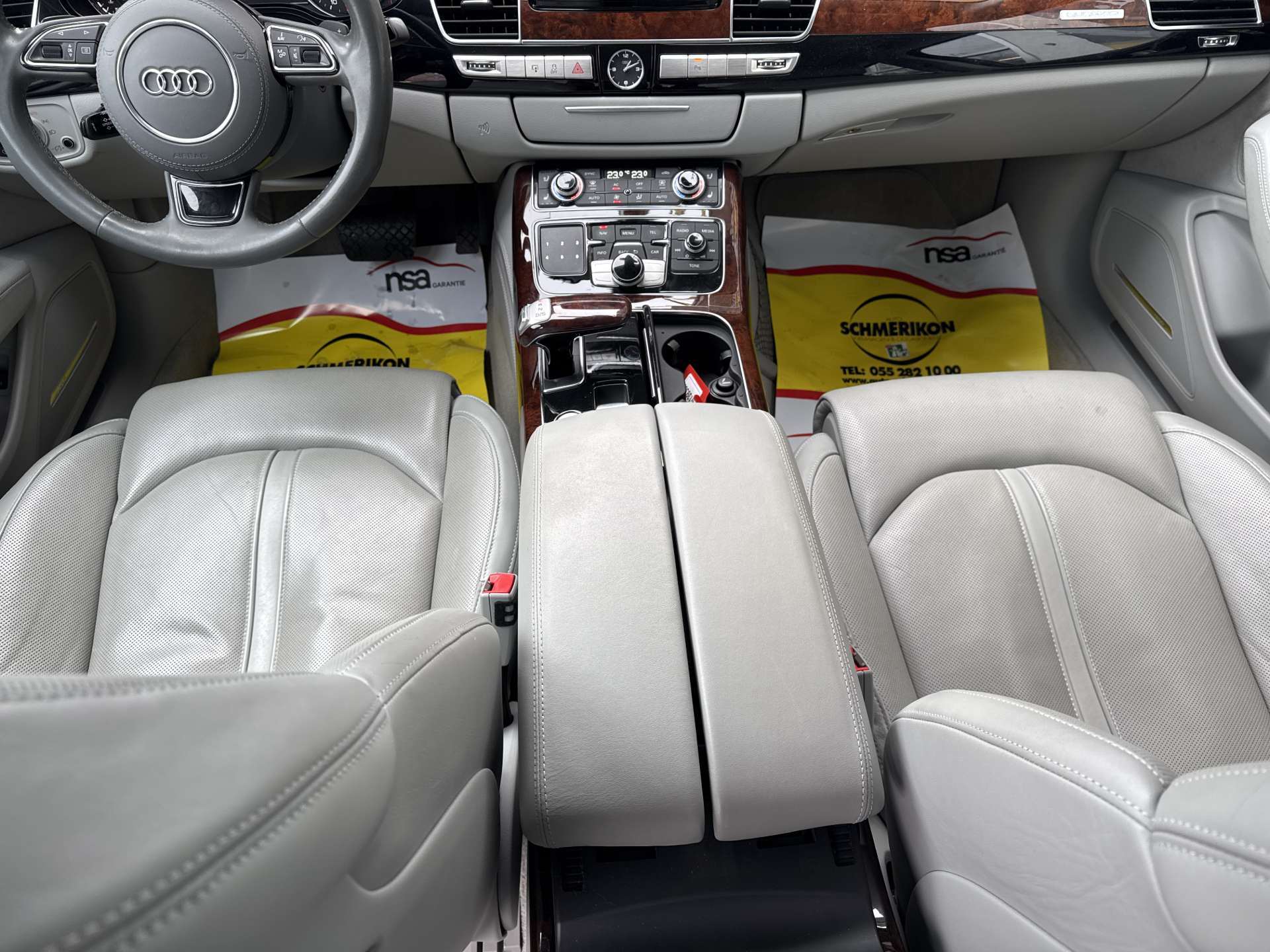 AUDI A8 4.2 FSi quattro 372PS Tiptronic-Automat-image-13
