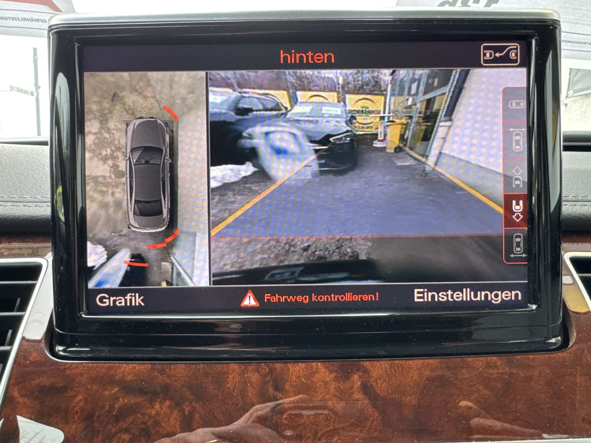 AUDI A8 4.2 FSi quattro 372PS Tiptronic-Automat-image-10