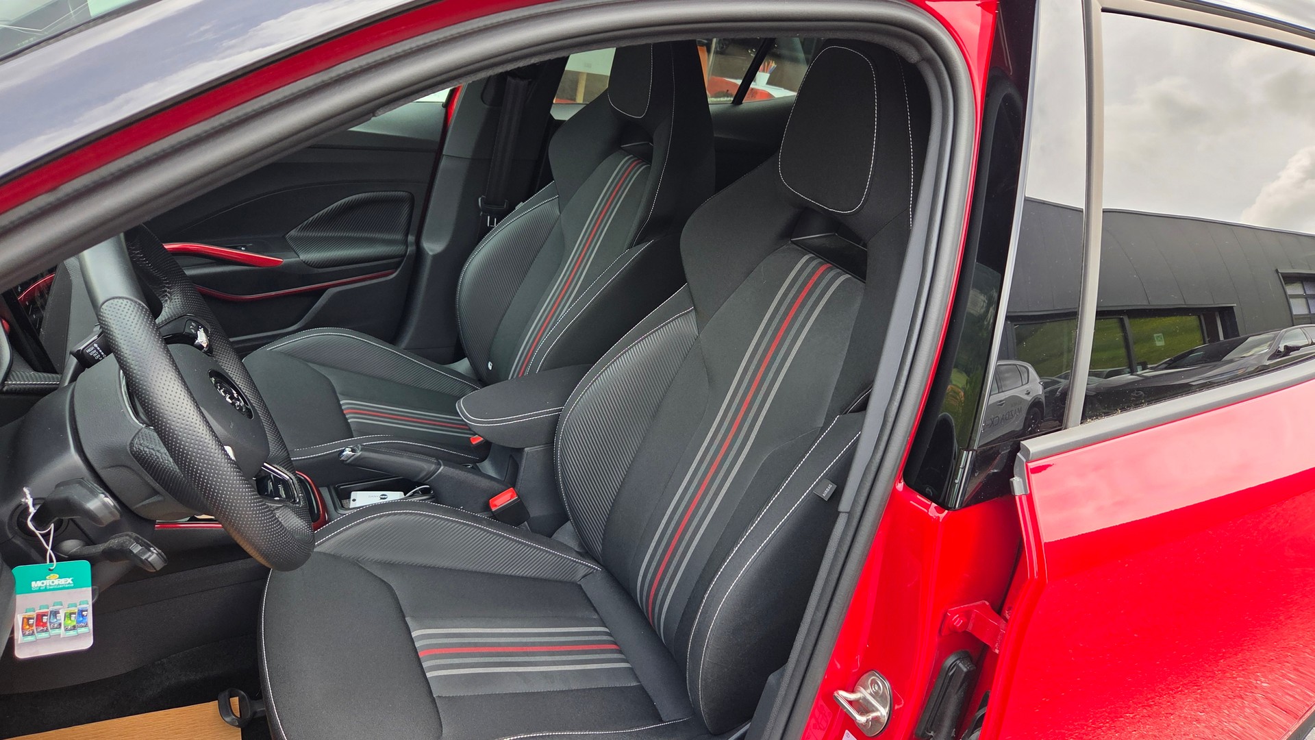 SKODA Fabia 1.0 TSI Monte Carlo DSG-image-11