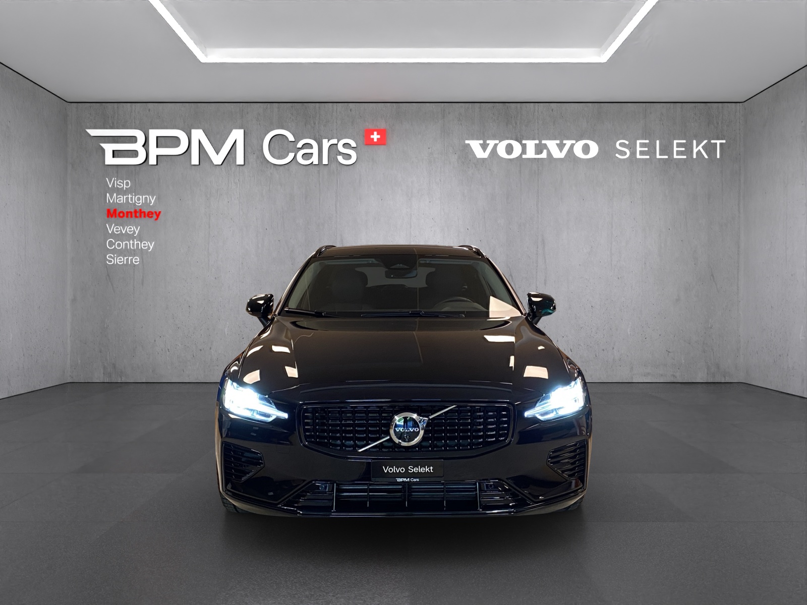 Image VOLVO V60 V60 T6 eAWD Plug in Hybrid Plus Dark Geartronic