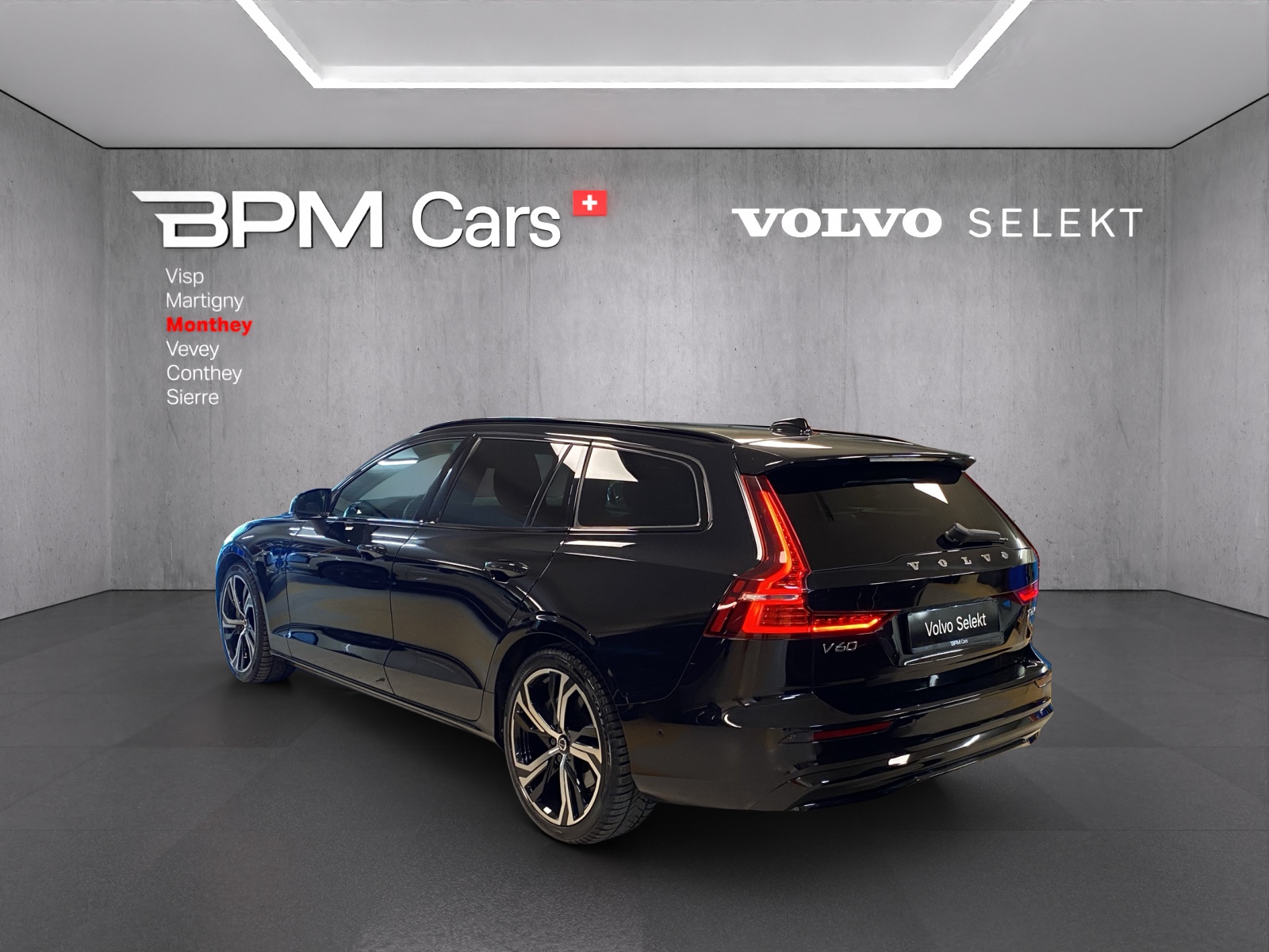 Image VOLVO V60 V60 T6 eAWD Plug in Hybrid Plus Dark Geartronic