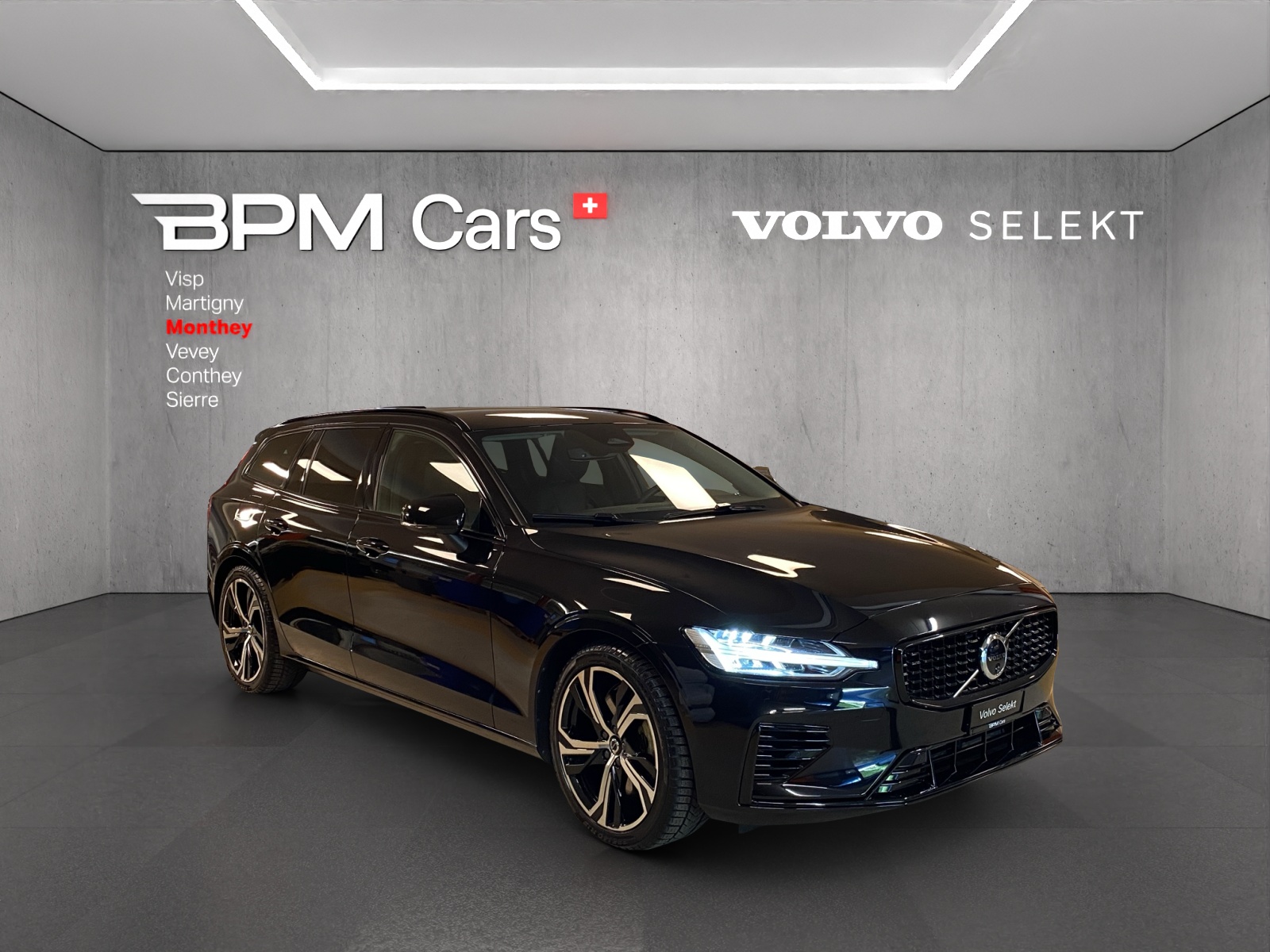 Image VOLVO V60 V60 T6 eAWD Plug in Hybrid Plus Dark Geartronic