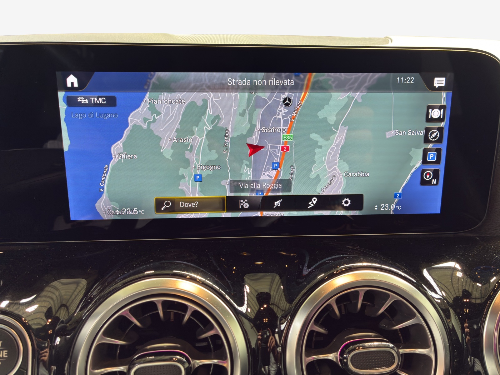 MERCEDES-BENZ GLA 200 Progressive 7G-DCT-image-15