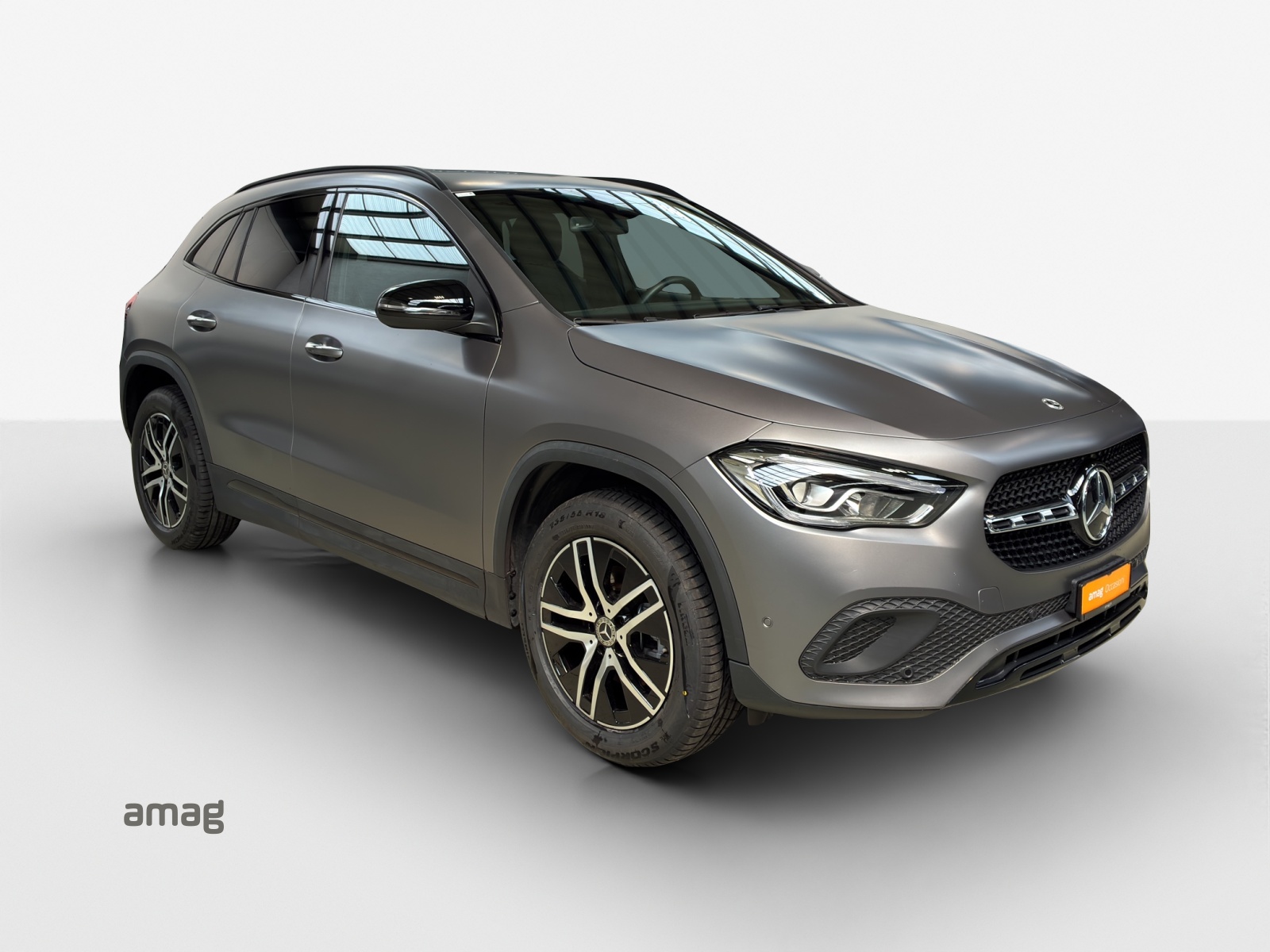 MERCEDES-BENZ GLA 200 Progressive 7G-DCT-image-5