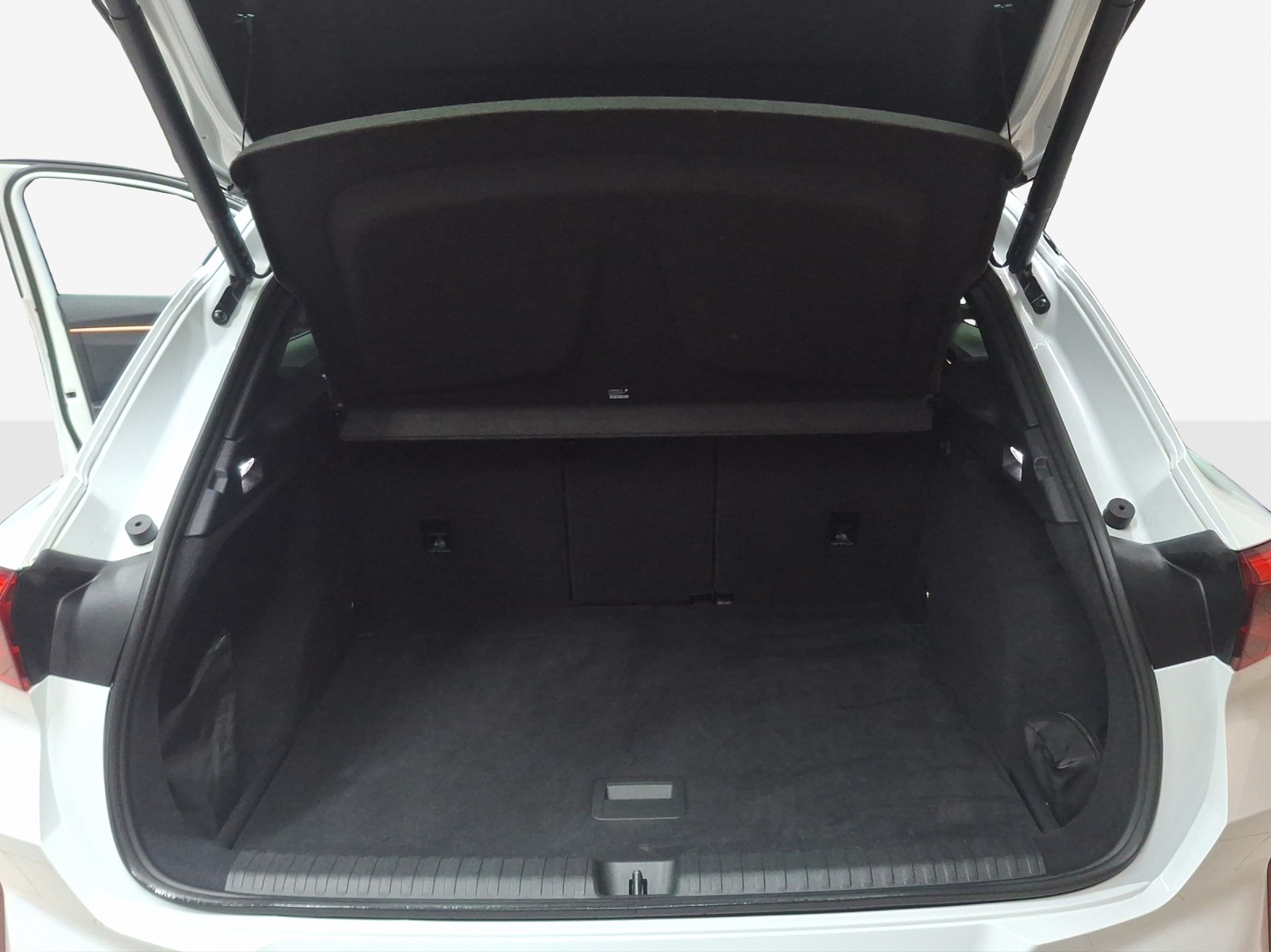 CUPRA Terramar 2.0 TSI DSG 4Drive VZ-image-12