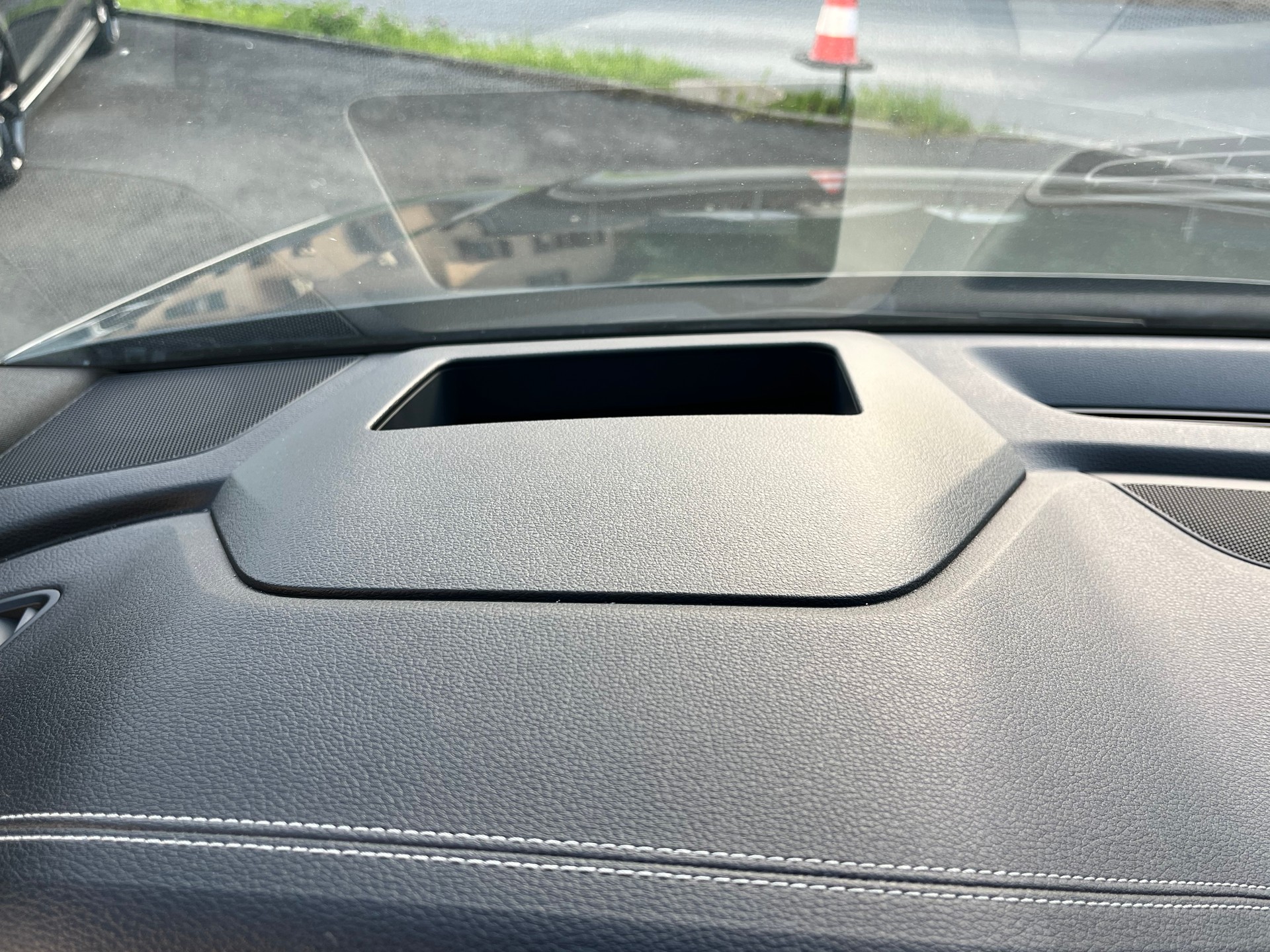 AUDI Q8 50 TDI quattro tiptronic-image-13