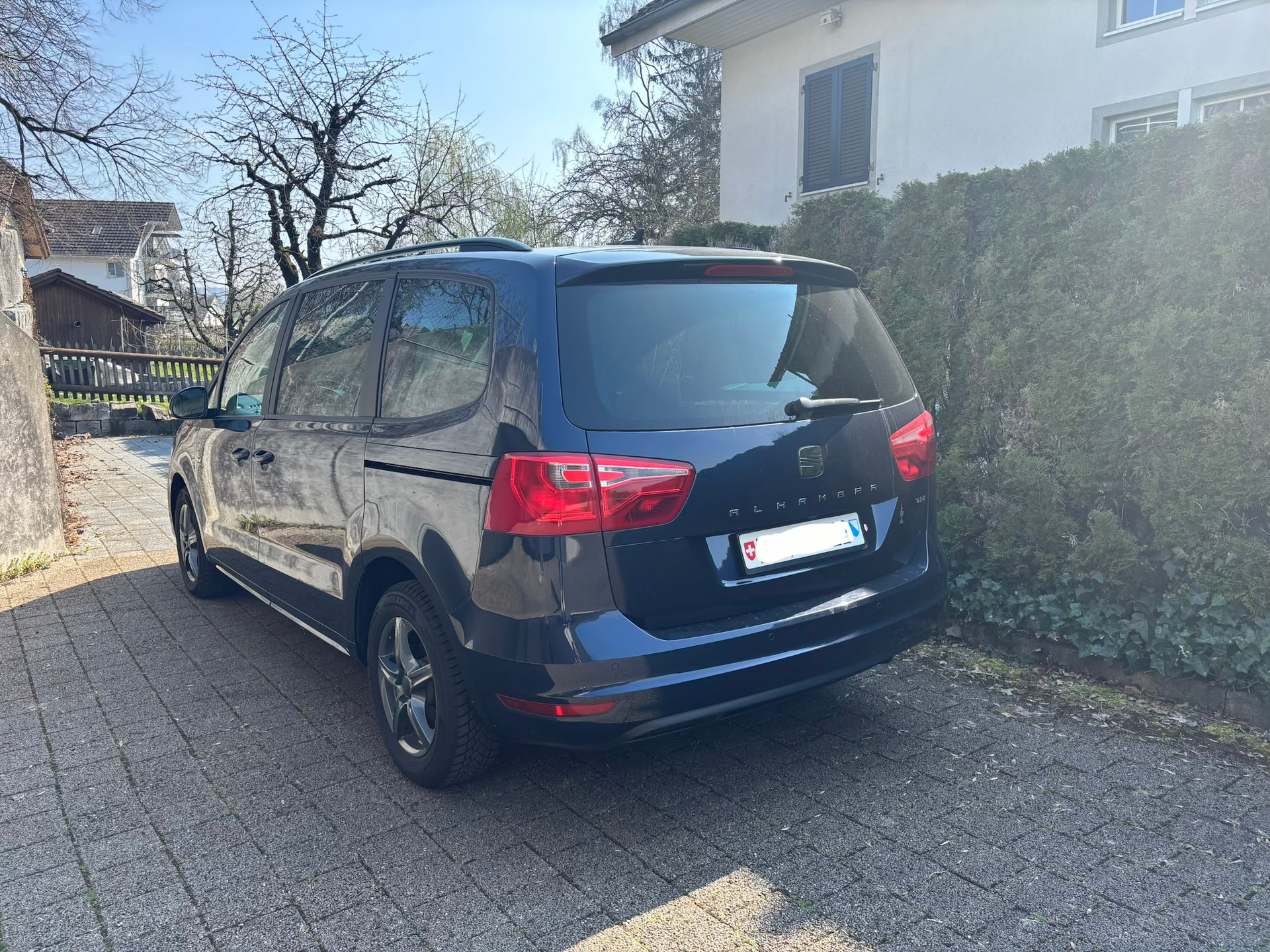 SEAT ALHAMBRA-image-2