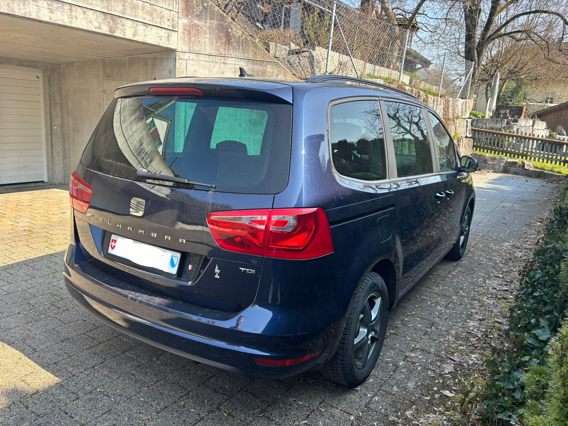 SEAT ALHAMBRA-image-3