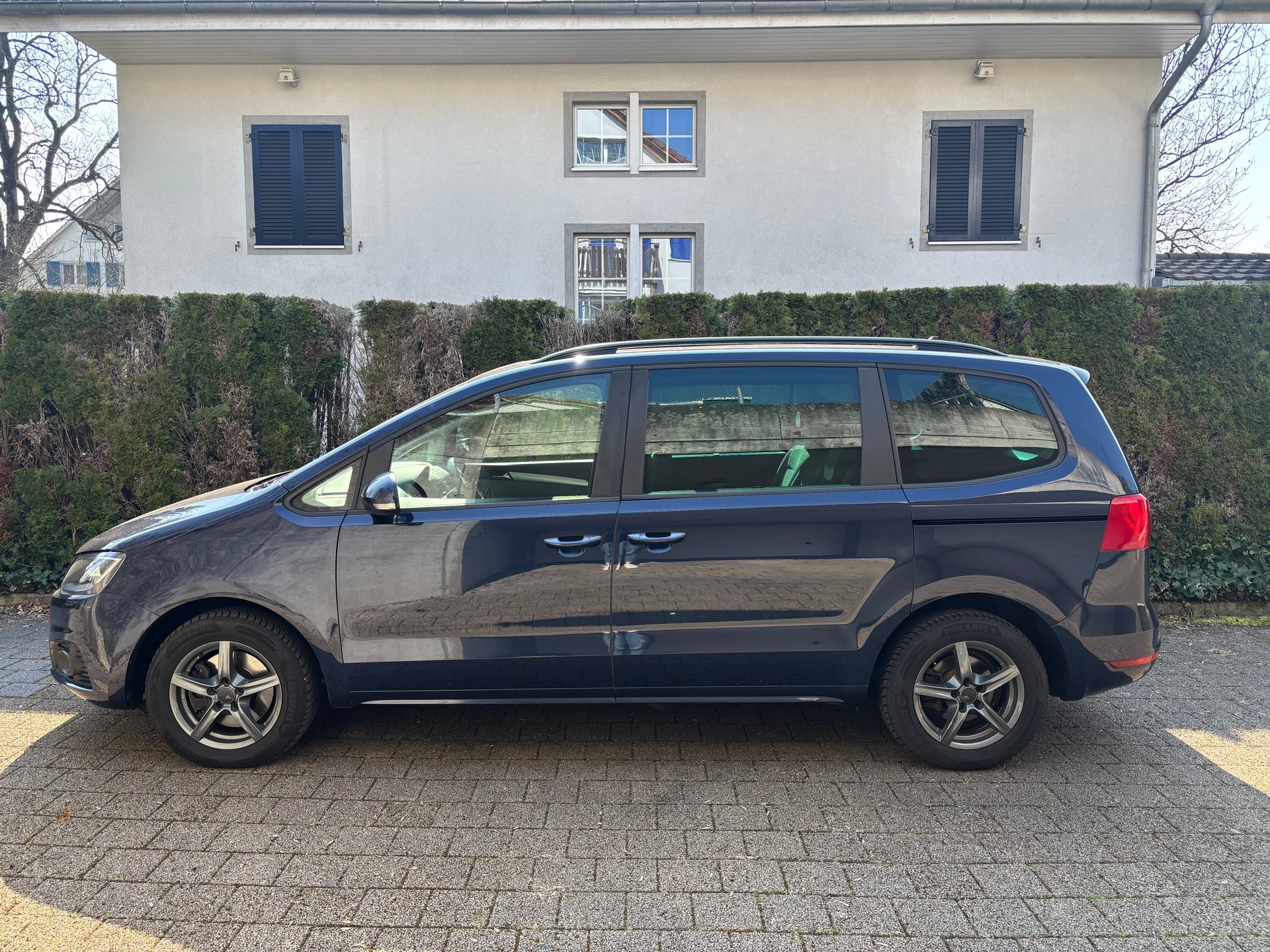 SEAT ALHAMBRA-image-1