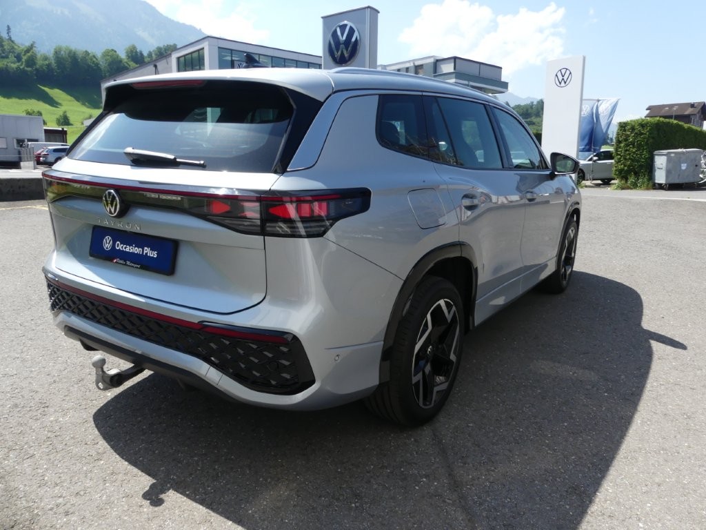 VW Tayron 2.0 TSI R-Line DSG 4Motion-image-3