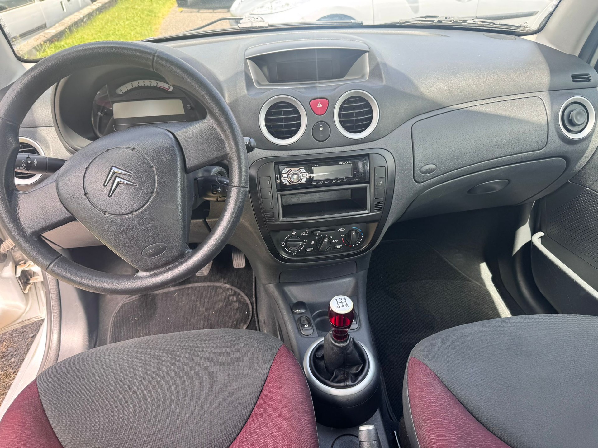 CITROEN C3 1.4i Furio-image-8