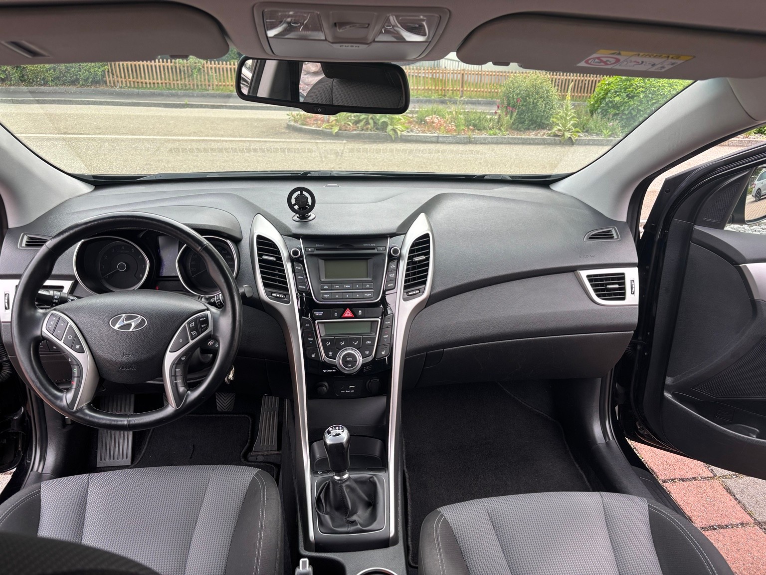 HYUNDAI 1.6 GDi Plena-image-4