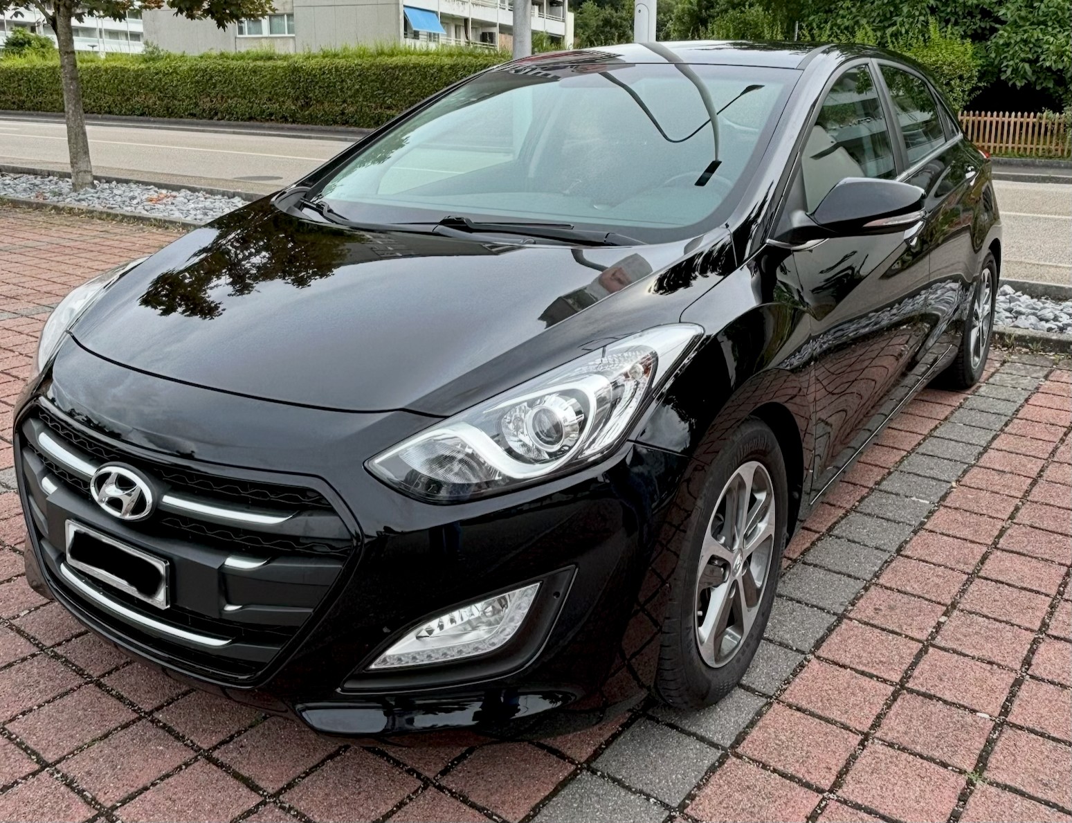 HYUNDAI 1.6 GDi Plena-image-0