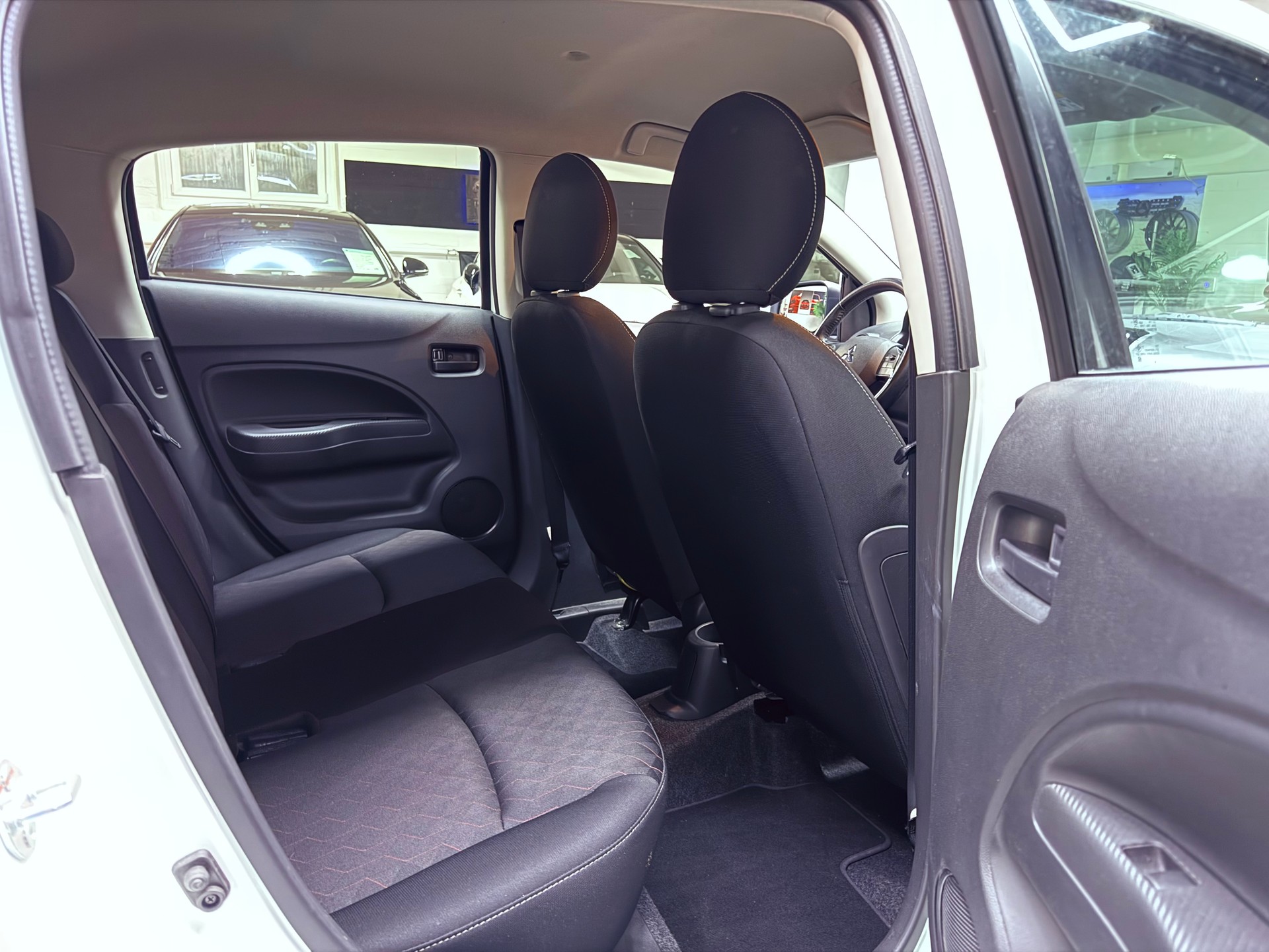 MITSUBISHI Space Star 1.2 CVT Pure-image-19