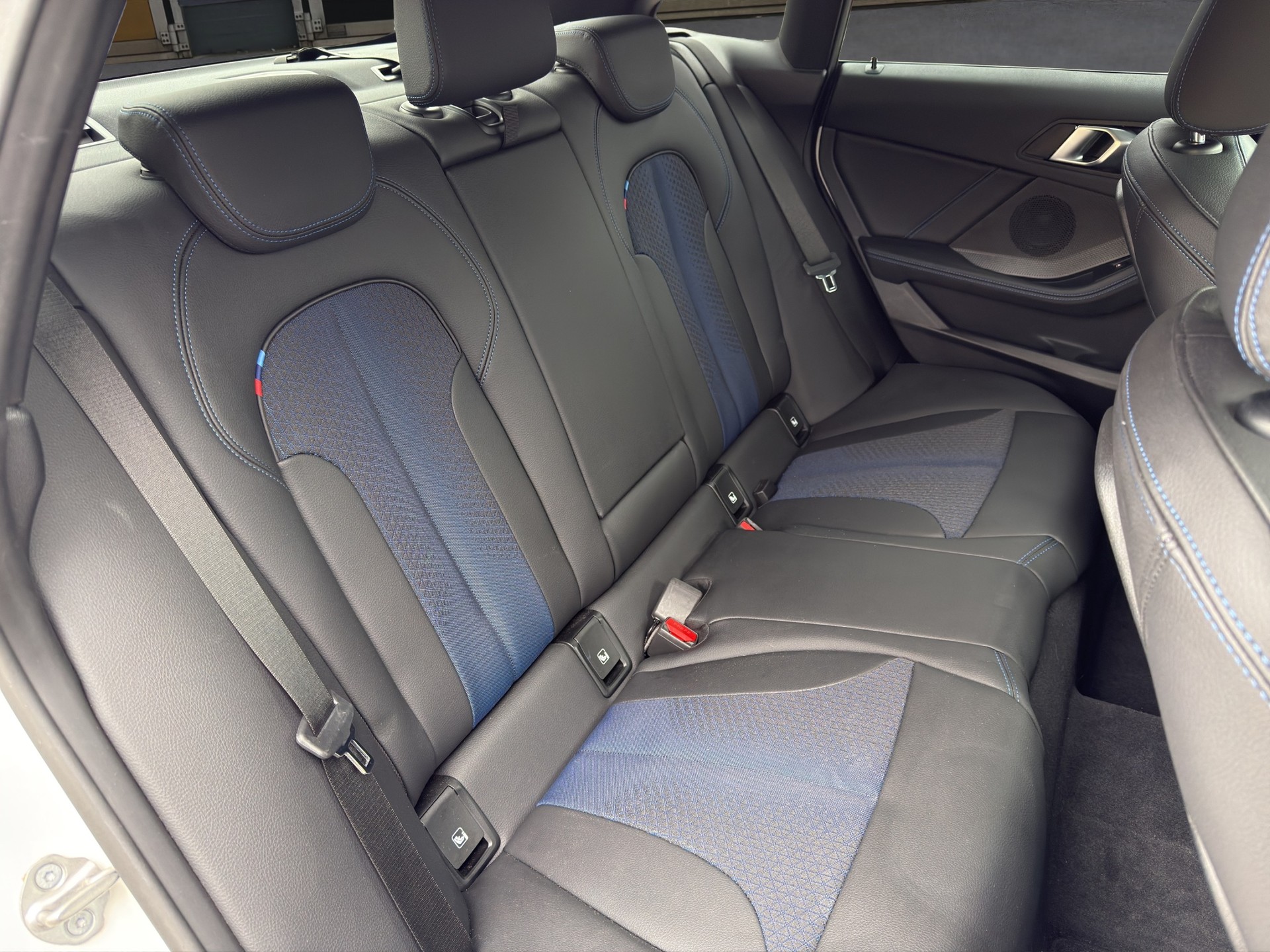 BMW 218i Gran Coupé M Sport Steptronic-image-13