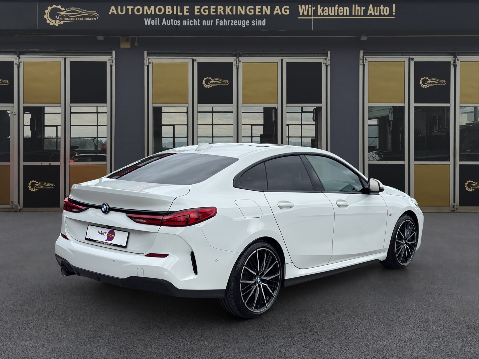 BMW 218i Gran Coupé M Sport Steptronic-image-4