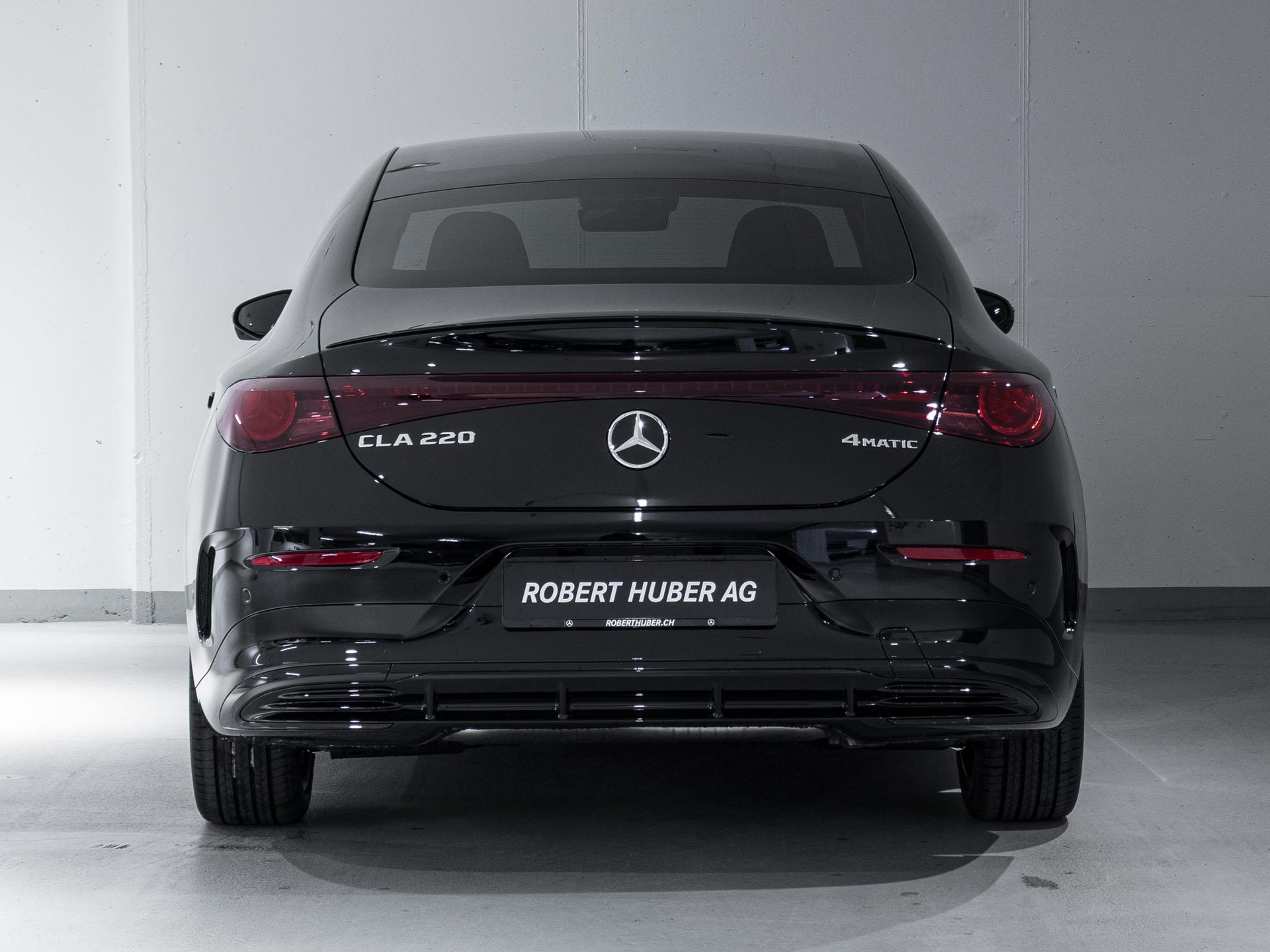 MERCEDES-BENZ CLA 220 4MATIC-image-5