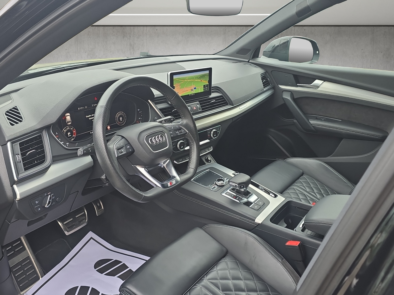 AUDI Q5 2.0 TDI sport quattro S-tronic-image-9