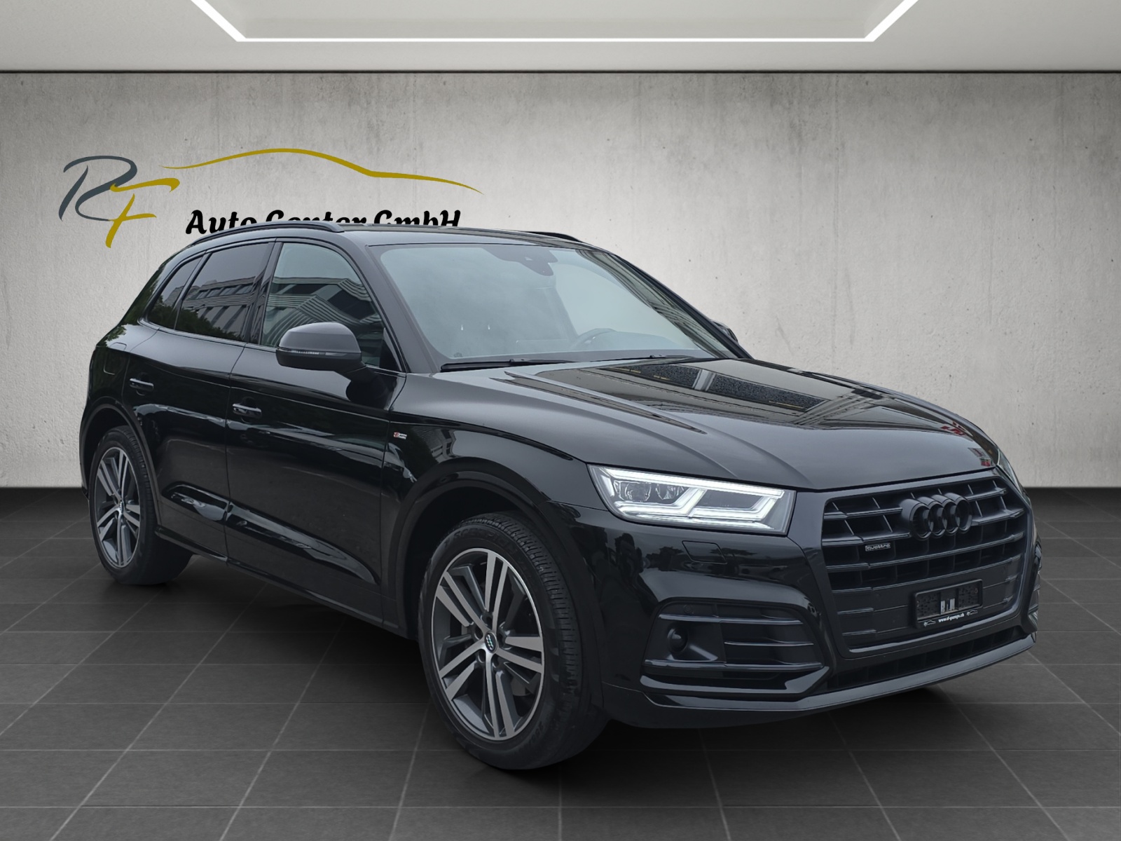 AUDI Q5 2.0 TDI sport quattro S-tronic-image-2