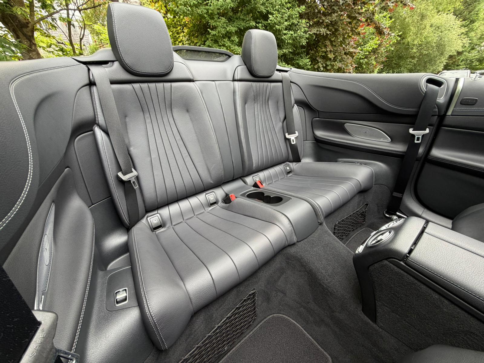MERCEDES-BENZ E 200 Cabriolet AMG Line 9G-Tronic-image-21