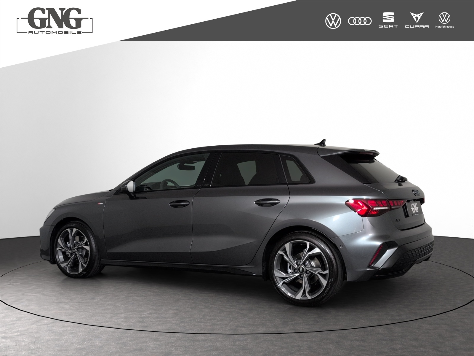 AUDI A3 Sportback TFSI 150 kW quattro S line S tronic-image-1