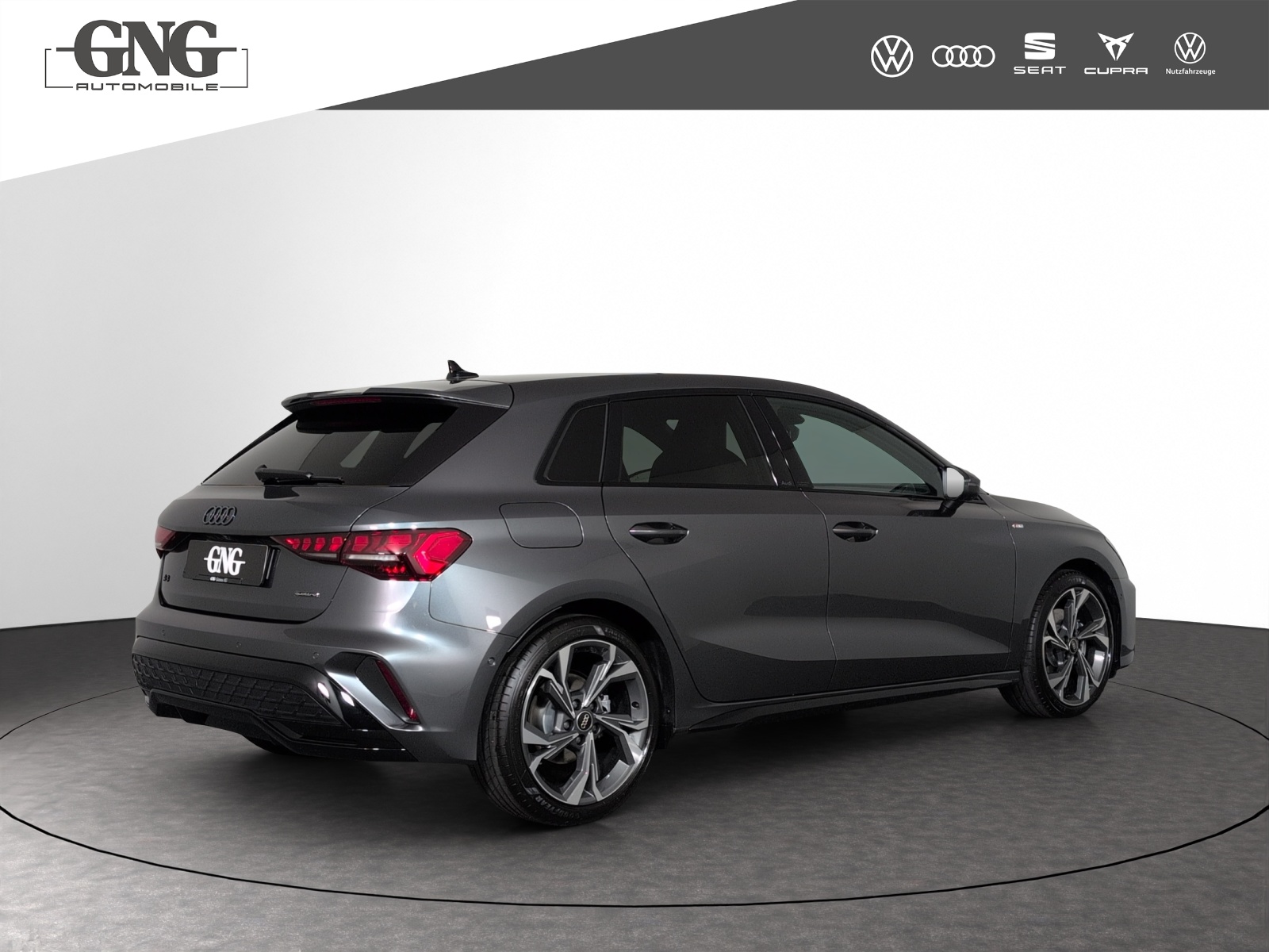 AUDI A3 Sportback TFSI 150 kW quattro S line S tronic-image-2