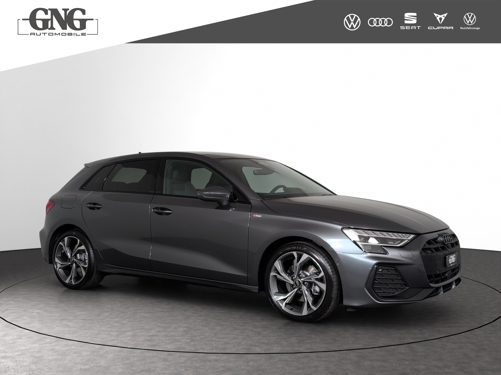 AUDI A3 Sportback TFSI 150 kW quattro S line S tronic-image-3