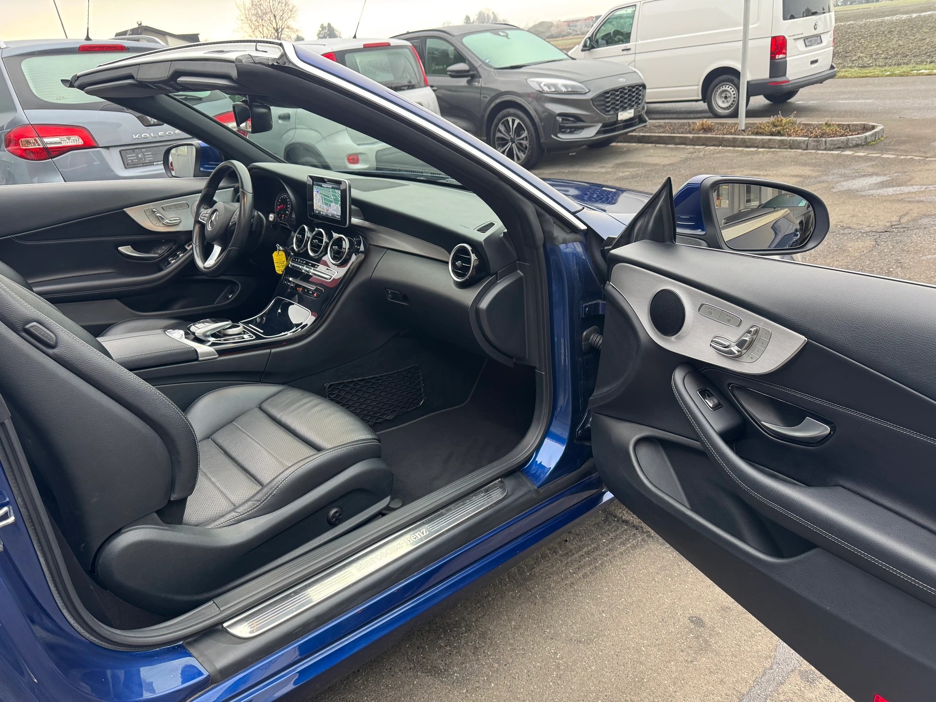 MERCEDES-BENZ C 180 Cabriolet 9G-Tronic-image-12