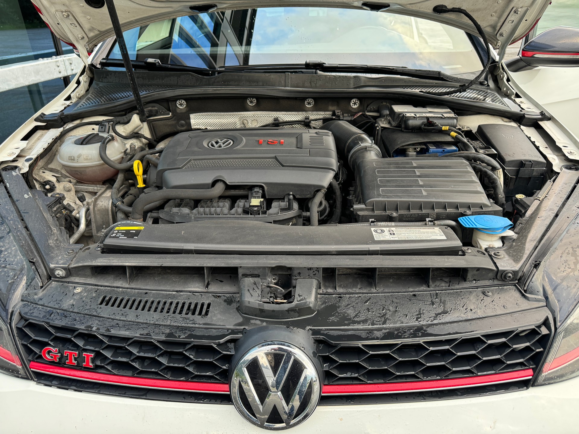 VW Golf 2.0 TSI GTI Performance DSG-image-5