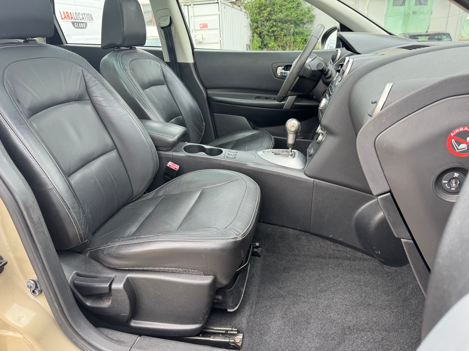 NISSAN Qashqai 2.0 tekna XTronic CVT-image-8