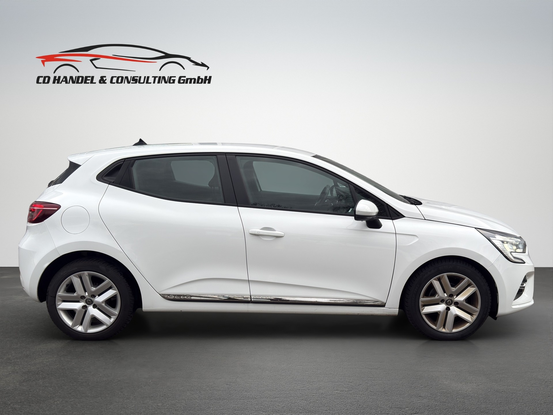RENAULT Clio 1.0 Business-image-6